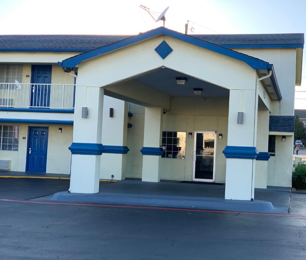 Travelodge By Wyndham Killeen/Fort Hood Esterno foto